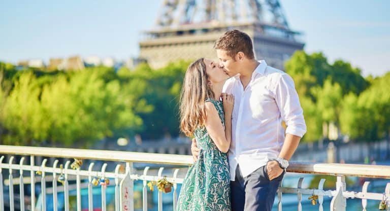 #138 Les Français sont-ils vraiment romantiques ?